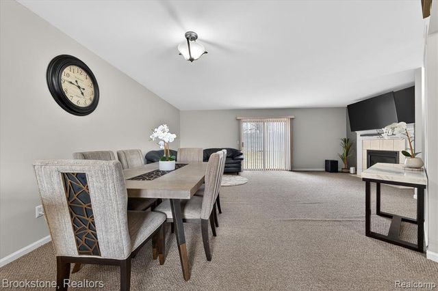 37744 Charter Oaks Boulevard 397, Clinton Township, MI 48036