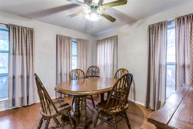 2412 Crestview Circle, Irving, TX 75062