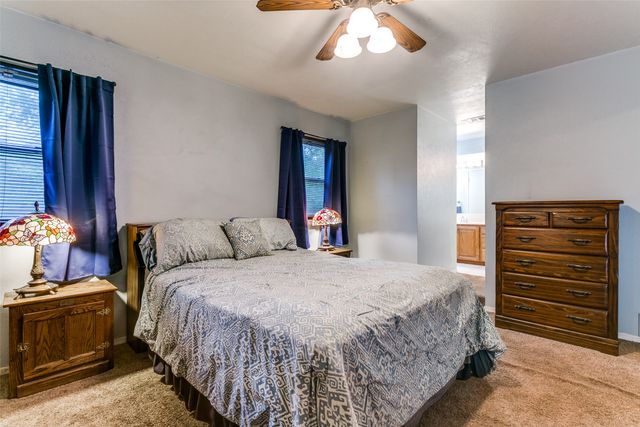 2412 Crestview Circle, Irving, TX 75062