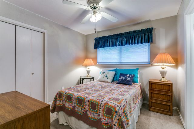 2412 Crestview Circle, Irving, TX 75062