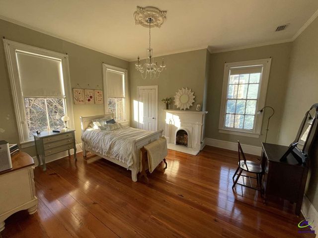 676 College Street, Macon, GA 31201