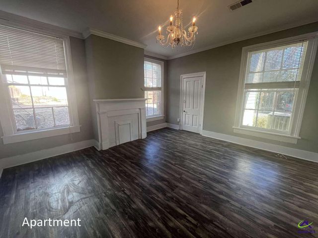676 College Street, Macon, GA 31201