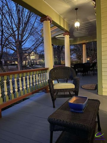 676 College Street, Macon, GA 31201