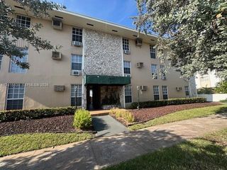 1400 S Douglas Rd 14, Coral Gables, FL 33134