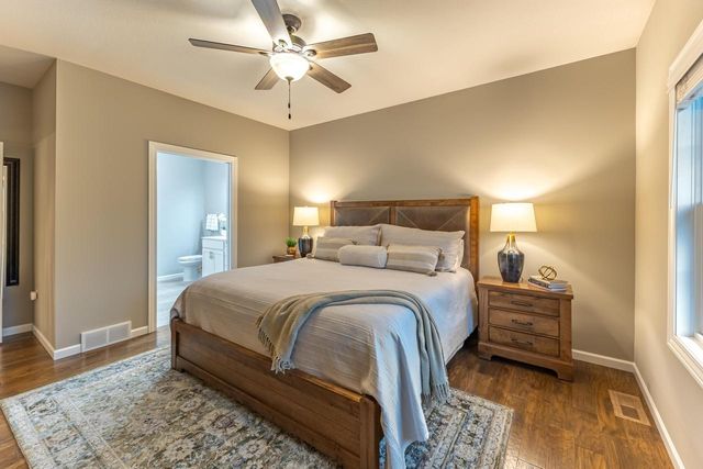 3102 Christenson LANE, Onalaska, WI 54650