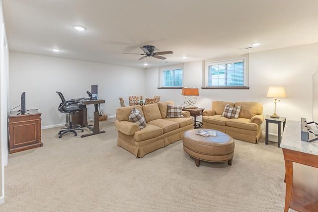 3102 Christenson LANE, Onalaska, WI 54650