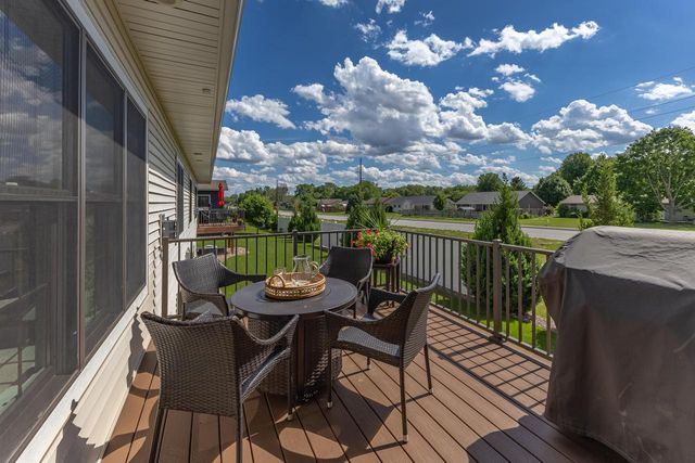 3102 Christenson LANE, Onalaska, WI 54650