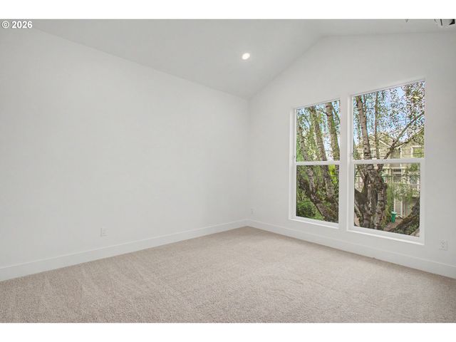 2918 Se FRANCIS St, Portland, OR 97202