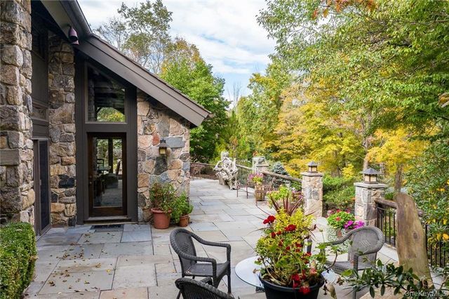 217 Trinity Pass, Pound Ridge, NY 10576
