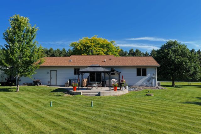 2192 90th Avenue, Osceola, WI 54020