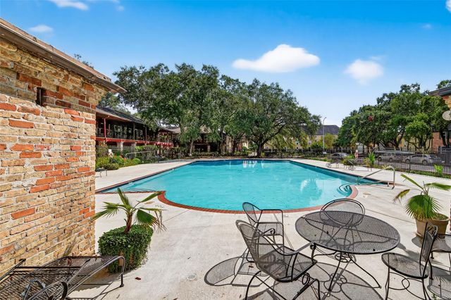 5223 Arboles Drive, Houston, TX 77035