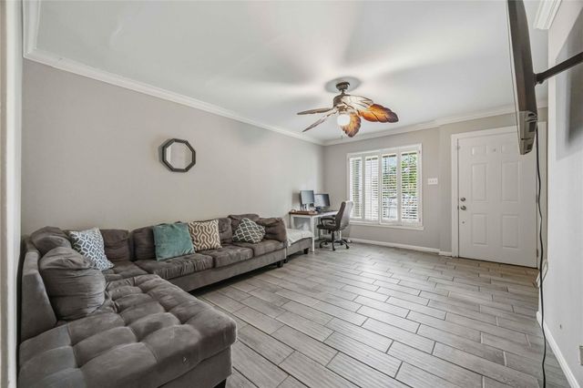 5223 Arboles Drive, Houston, TX 77035