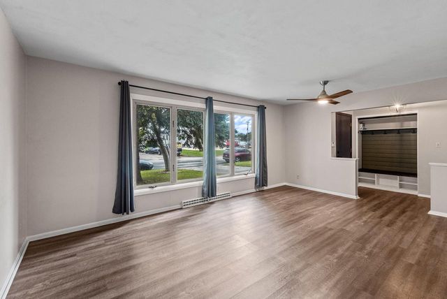 W174N9287 Joper ROAD, Menomonee Falls, WI 53051