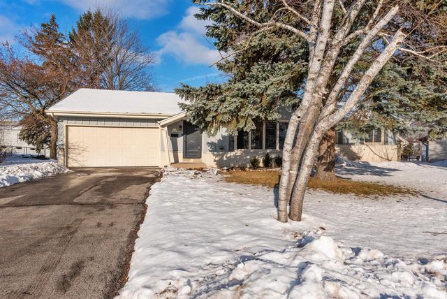 W174N9287 Joper ROAD, Menomonee Falls, WI 53051