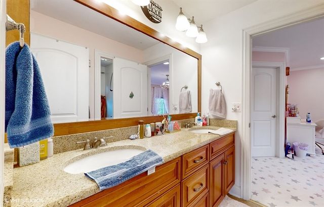 7230 Bonnie Drive, Lakewood, IL 60014