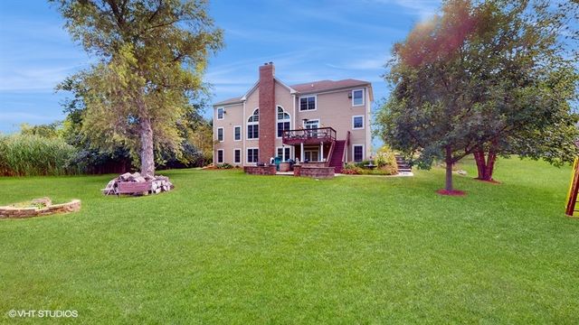 7230 Bonnie Drive, Lakewood, IL 60014
