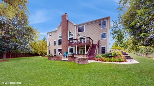7230 Bonnie Drive, Lakewood, IL 60014