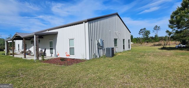 13637 HWY 23, Glennville, GA 30427