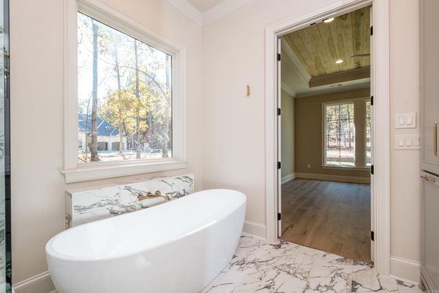 39 Miramont Circle, Little Rock, AR 72223