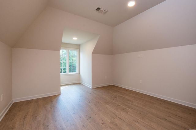 39 Miramont Circle, Little Rock, AR 72223