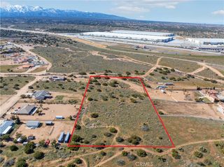 7971 Outpost Road, Oak Hills, CA 92344