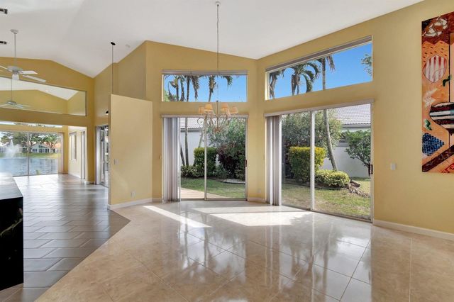 11922 Fountainside Circle, Boynton Beach, FL 33437
