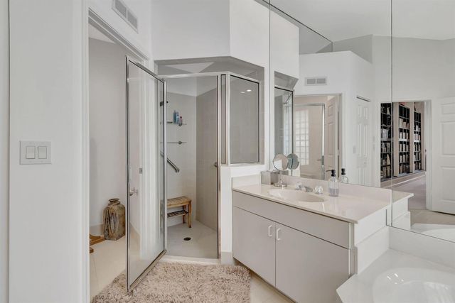 11922 Fountainside Circle, Boynton Beach, FL 33437