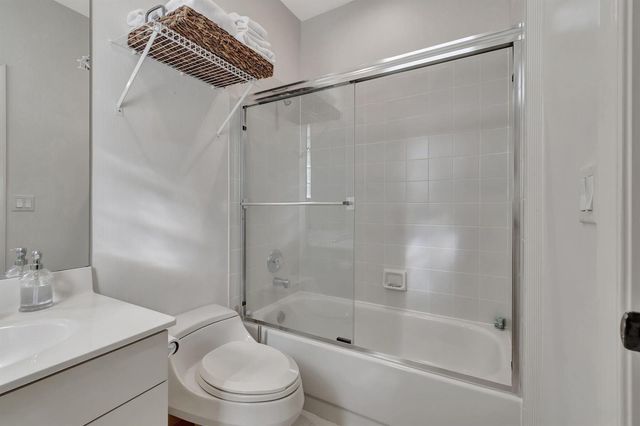 11922 Fountainside Circle, Boynton Beach, FL 33437