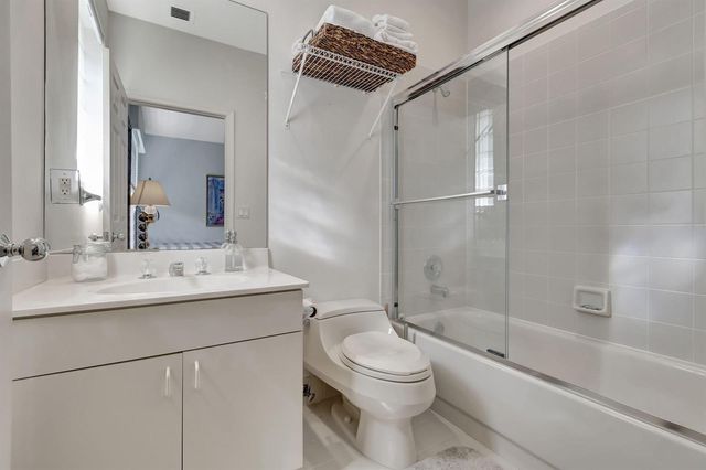 11922 Fountainside Circle, Boynton Beach, FL 33437