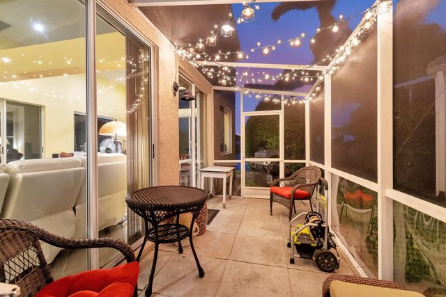 11922 Fountainside Circle, Boynton Beach, FL 33437