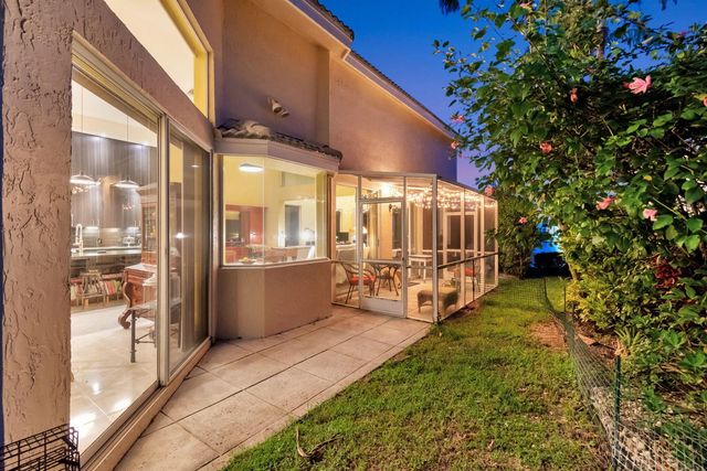 11922 Fountainside Circle, Boynton Beach, FL 33437