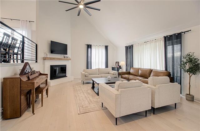 5916 Albervan Street, Shawnee, KS 66216