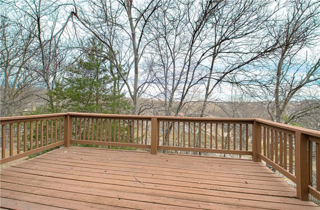 5916 Albervan Street, Shawnee, KS 66216