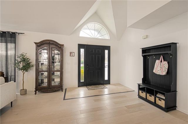 5916 Albervan Street, Shawnee, KS 66216