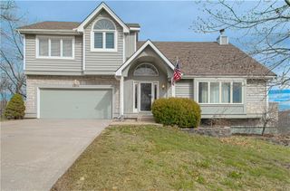 5916 Albervan Street, Shawnee, KS 66216