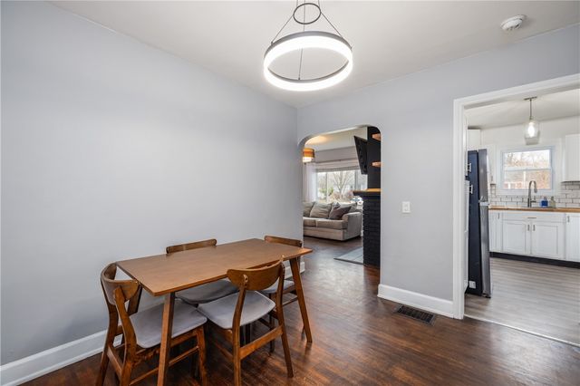 142 Cabot Road, Greece, NY 14626