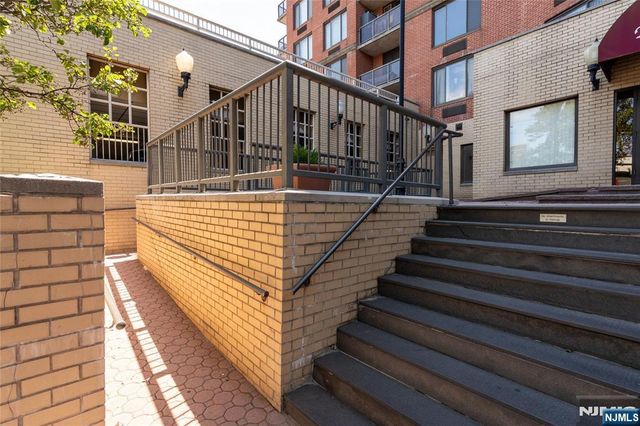 415 Newark Street 5A, Hoboken, NJ 07030