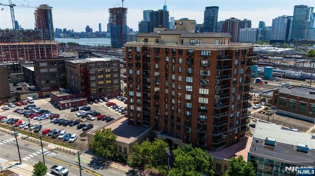 415 Newark Street 5A, Hoboken, NJ 07030