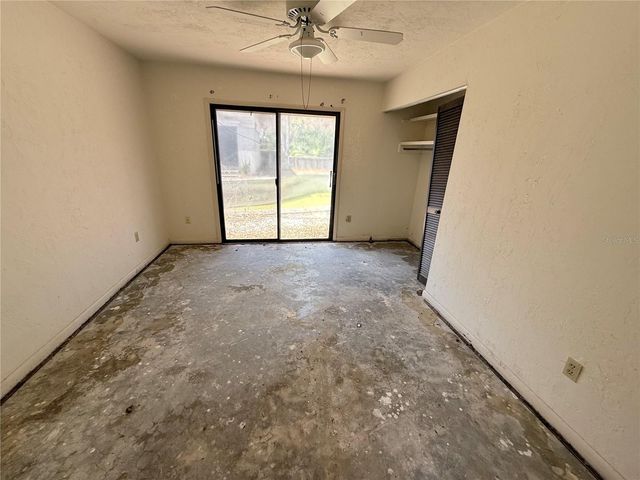 8802 NW 6TH PLACE, Gainesville, FL 32607