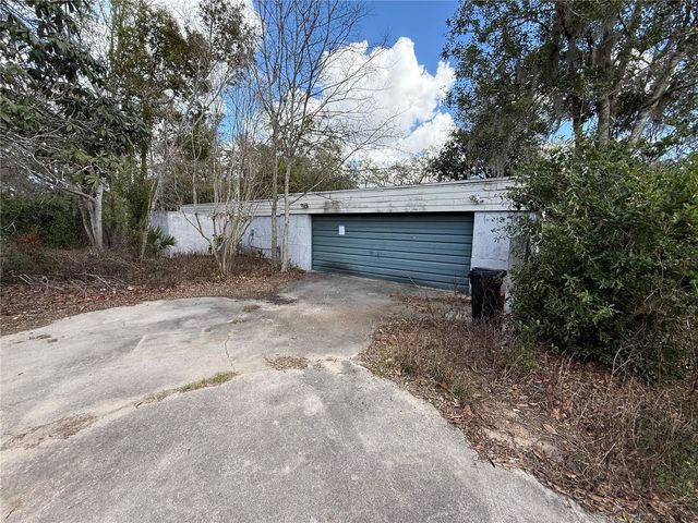 8802 NW 6TH PLACE, Gainesville, FL 32607