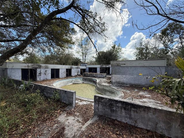 8802 NW 6TH PLACE, Gainesville, FL 32607