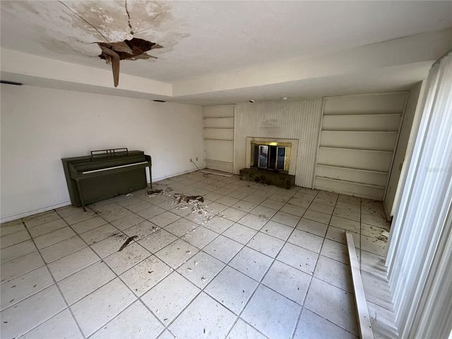 8802 NW 6TH PLACE, Gainesville, FL 32607