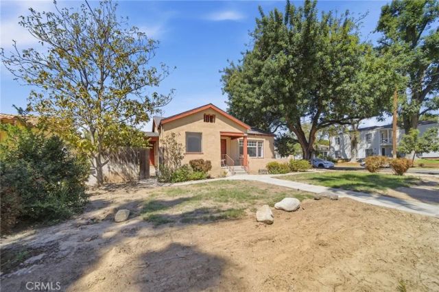 3209 Brockton Avenue, Riverside, CA 92501