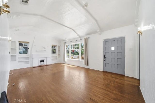 3209 Brockton Avenue, Riverside, CA 92501
