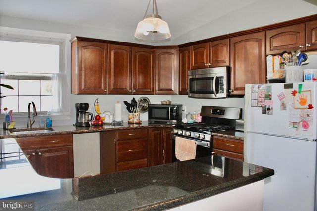 279 DIMARCO DR, Philadelphia, PA 19154