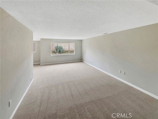 5540 Royal Hill, Riverside, CA 92506