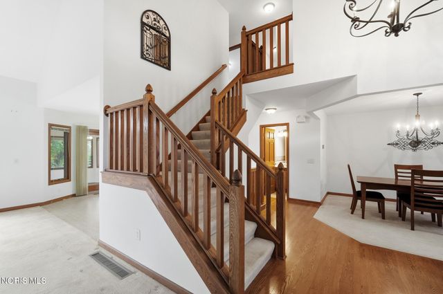 7223 Hunters Chase, Maumee, OH 43537