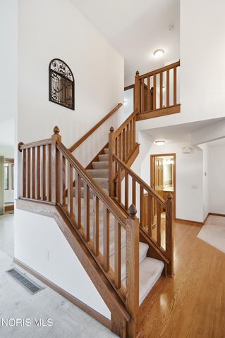7223 Hunters Chase, Maumee, OH 43537