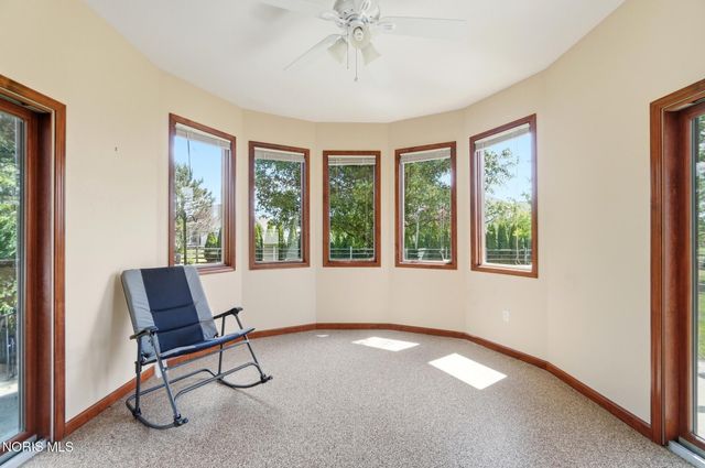 7223 Hunters Chase, Maumee, OH 43537