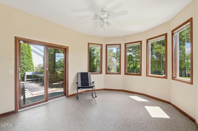 7223 Hunters Chase, Maumee, OH 43537
